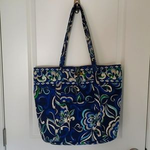 Vera Bradley Tote